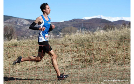 Quand Enzo CLITO s'attaque au 800m